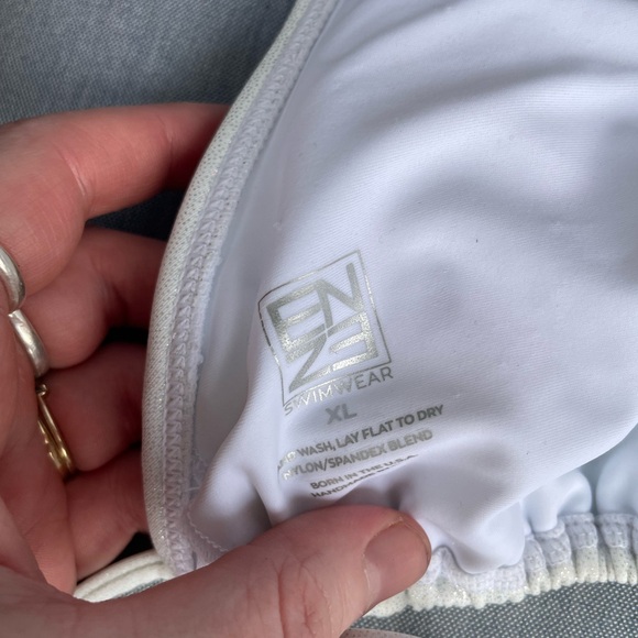Enez sparkle white bikini - Picture 7 of 7